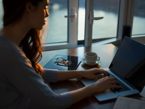 Majority of home based agents earn more than in an agency